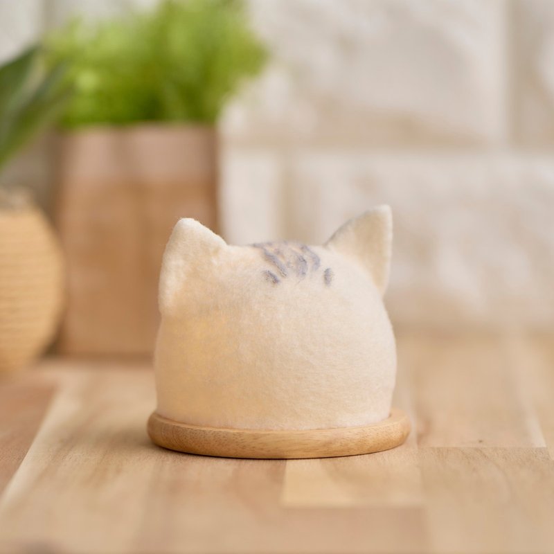Wool Kitten Lantern Sabatra - 灯具/灯饰 - 羊毛 白色