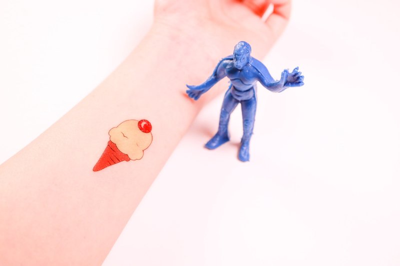 Deerhorn design / 鹿角 刺青 纹身贴纸 2入 冰淇淋 甜筒 手绘 - 纹身贴 - 纸 黄色