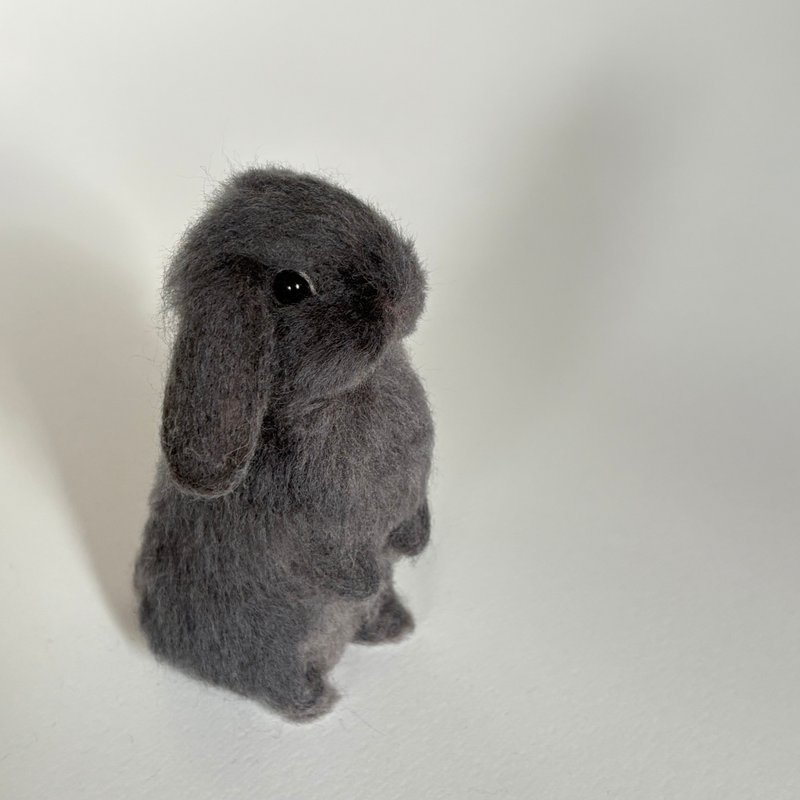 羊毛毡兔子 蓬松蓝色举手兔 垂耳兔 举手姿势 - 玩偶/公仔 - 羊毛 灰色