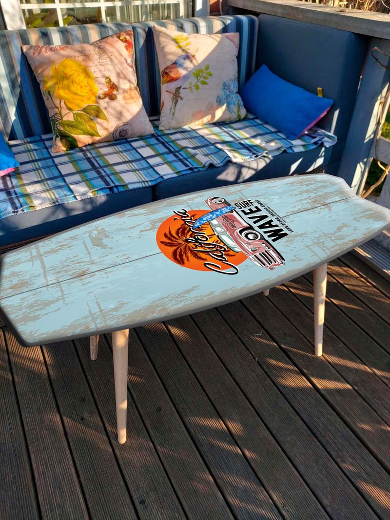 Surf Wave Surfboard Shaped Wooden Beach Style Art Decor Coffee Accent Table - 餐桌/书桌 - 木头 