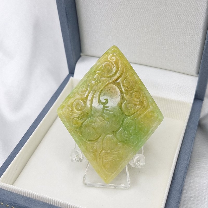 缅料 黄加绿 皇家玉 吉祥如意 吊坠 | 天然缅甸玉A货翡翠 - 项链 - 玉石 