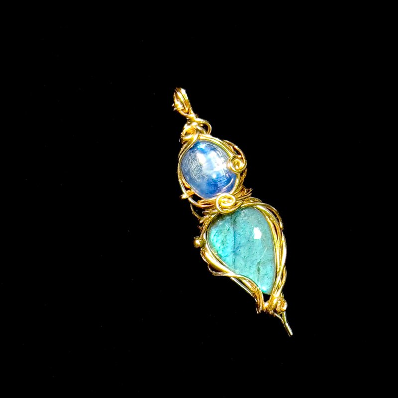 【流光之翼】No.2  金属编织 拉长石/蓝晶石项链 - 项链 - 水晶 多色