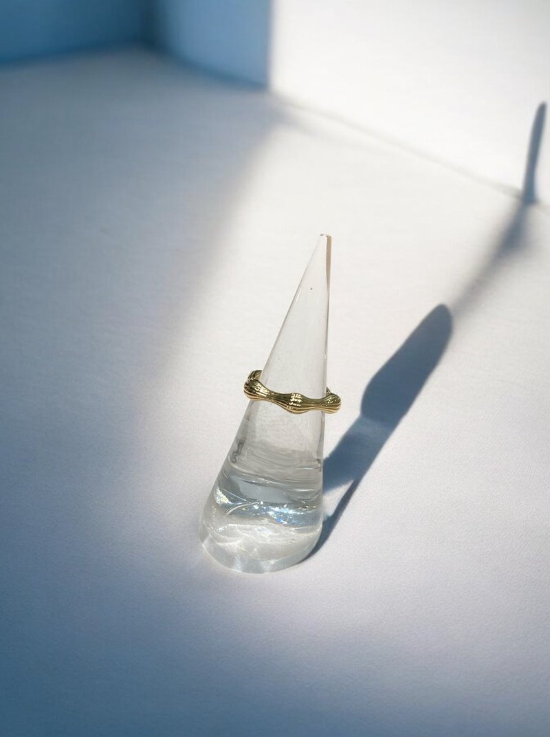 优雅涟漪波浪戒指 - 戒指 - 其他金属 