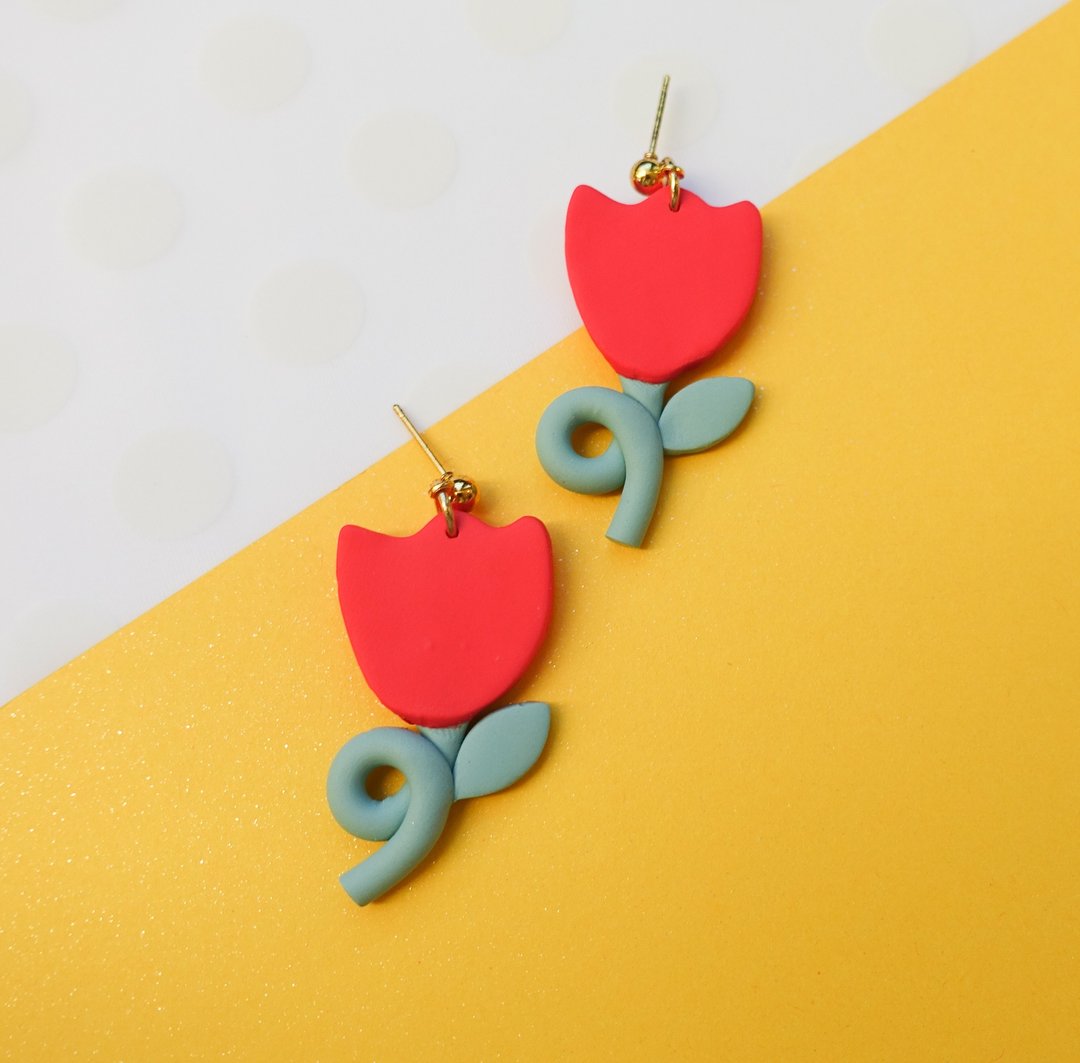 顽系列- 郁金香 手工软陶耳环(可改夹) earring/ tulip - 耳环/耳夹 - 陶 多色