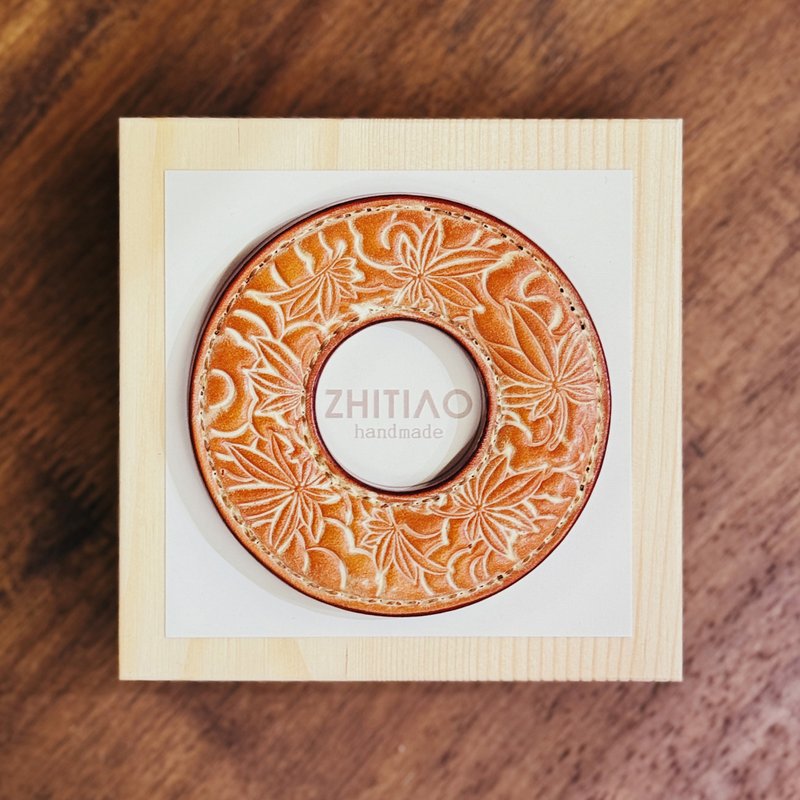 原创手工制作牛皮剑道刀镡 枫林云海 雾蜡黄棕 剑锷 Tsuba - 运动配件 - 真皮 橘色