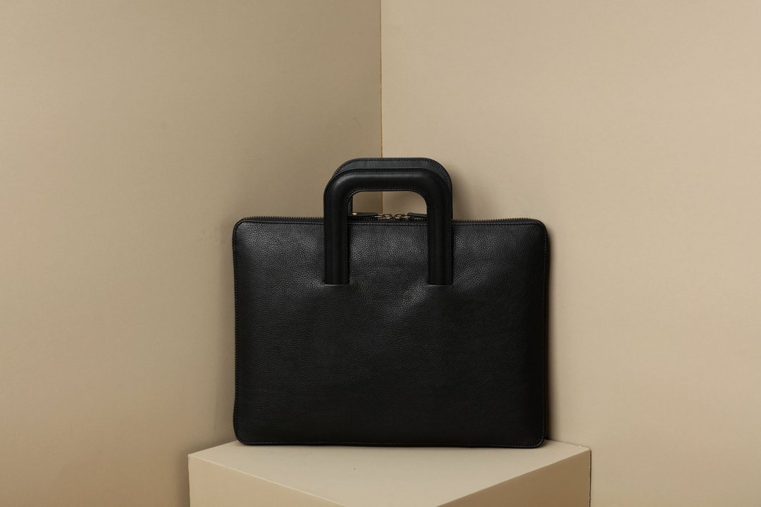 Leather Laptop Case with Handles - Black - 电脑包 - 真皮 