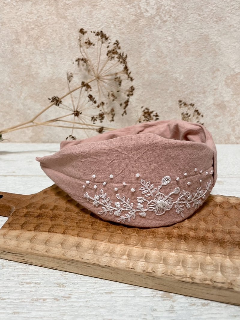 刺绣发箍-花言叶(宽藕粉) - 发饰 - 棉．麻 多色