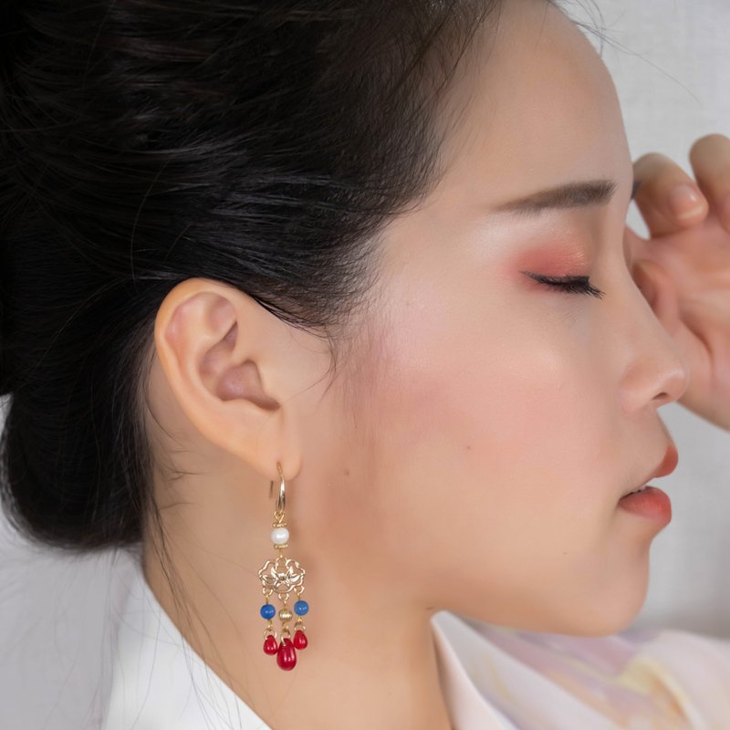 【墨徽阁】雨莲耳环(沉稳版) - 耳环/耳夹 - 铜/黄铜 红色