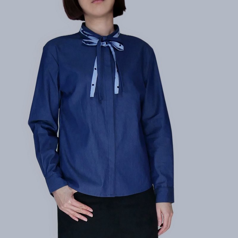 深蓝丹宁领双结衬衫 - 女装衬衫 - 棉．麻 蓝色