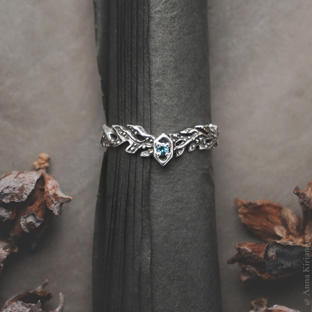 Seaweed Ring with London Blue Topaz - 戒指 - 纯银 银色