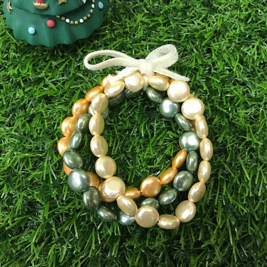 泰国Motta设计-甜蜜贝壳手链彩色手链手环 - 手链/手环 - 塑料 金色