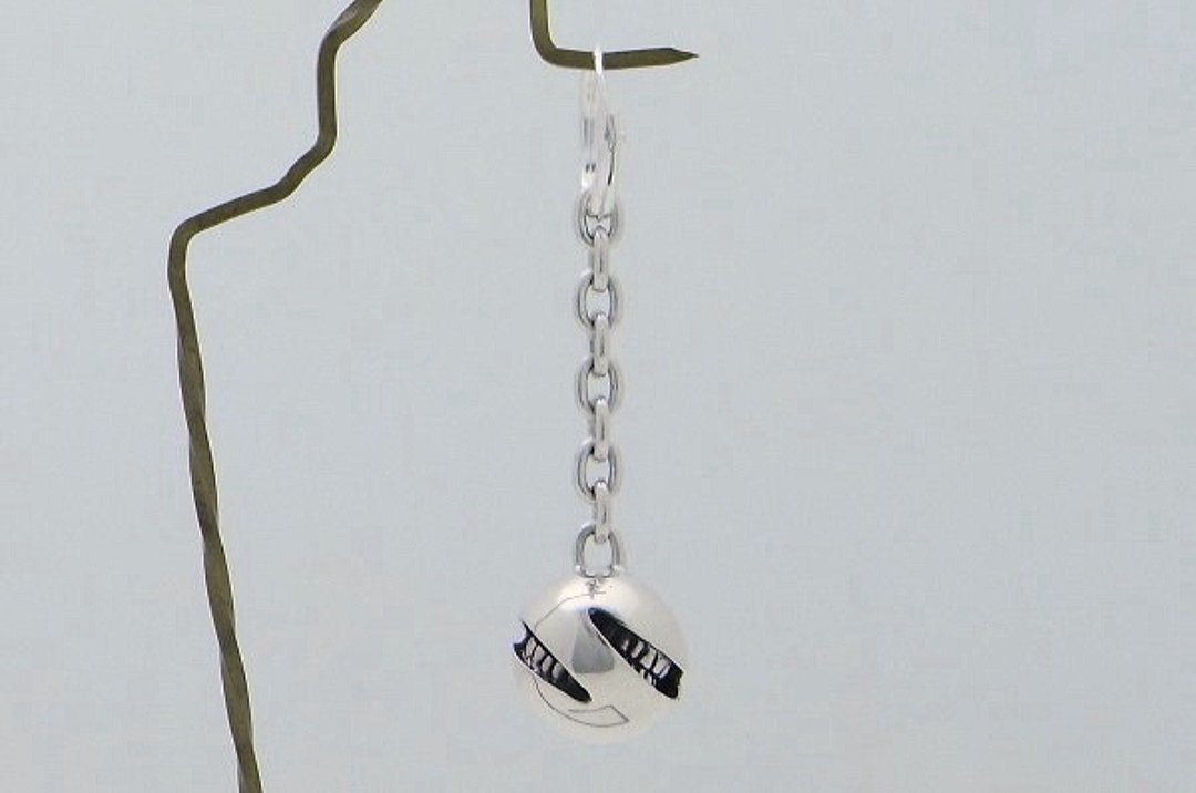 two face_S Pierce type: normal (s_m-O.41) 笑臉 心情不好 耳环 silver hoop earring - 耳环/耳夹 - 其他金属 银色
