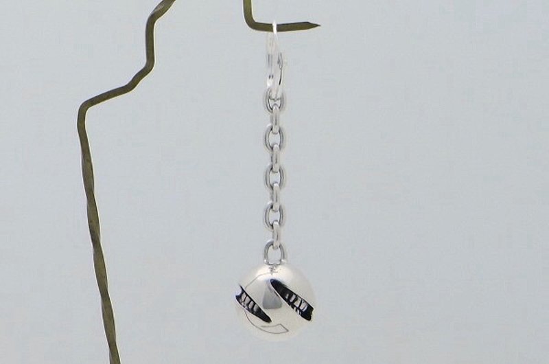 two face_S Pierce type: normal (s_m-O.41) 笑臉 心情不好 耳环 silver hoop earring - 耳环/耳夹 - 其他金属 银色