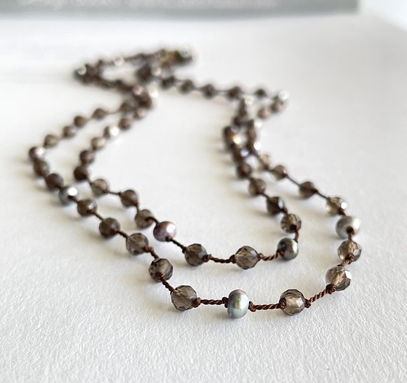天然小颗粒烟水晶与淡水珍珠的长项链 可改为眼镜链 - 长链 - 半宝石 咖啡色