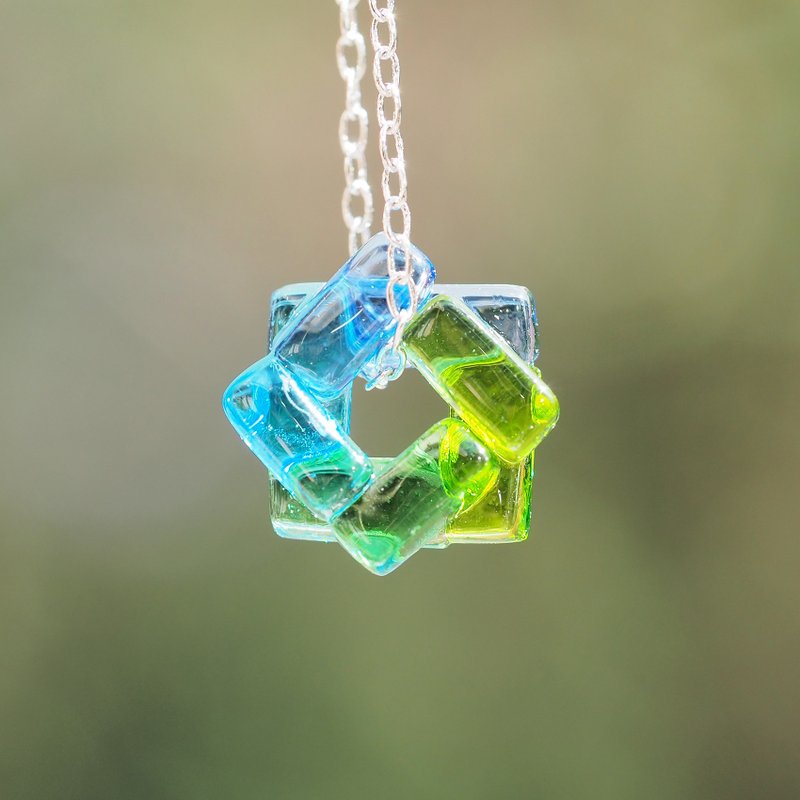 玻璃瞬间移动 (わーぷ【春】) 链子项链【预订制作】 - 项链 - 玻璃 绿色