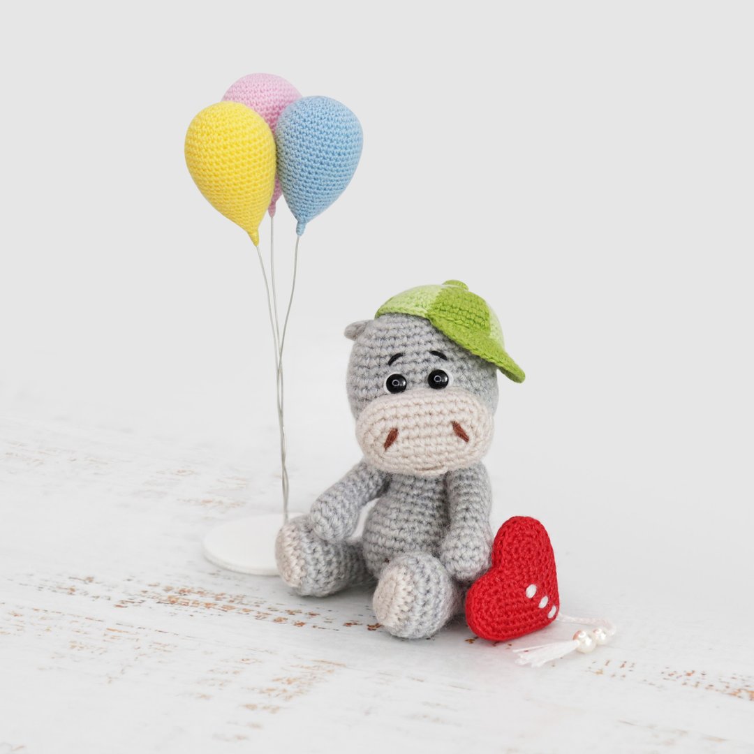 Crochet pattern Mini Hippo Happy Birthday, PDF Digital Download, DIY micro - 手工艺教程/工具书 - 其他材质 