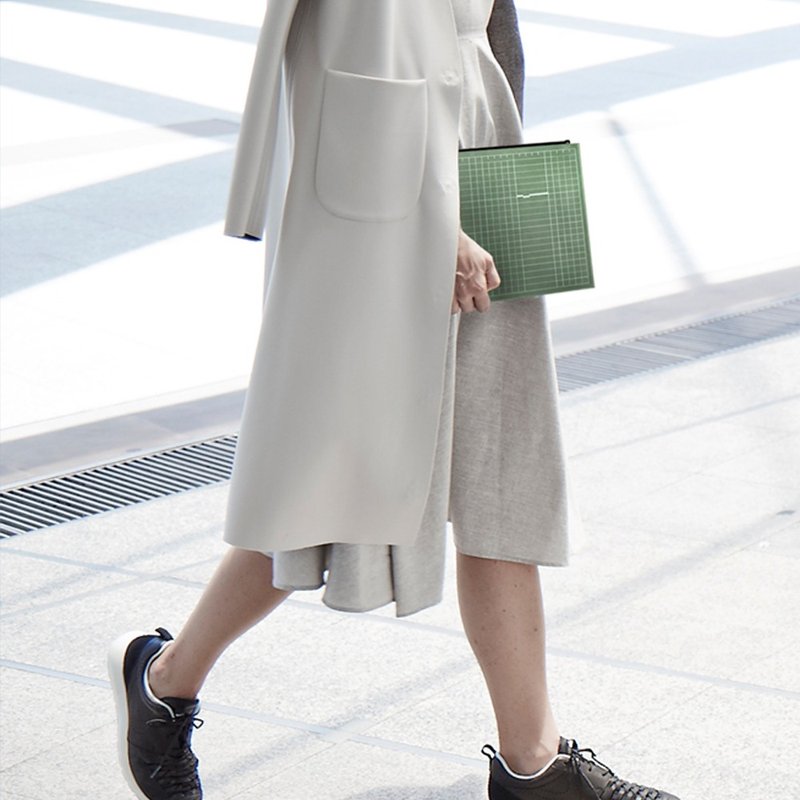 HOLDER FOLDER A4 - FOREST GREEN  #CUTTINGMAT - 公文包/医生包 - 橡胶 绿色