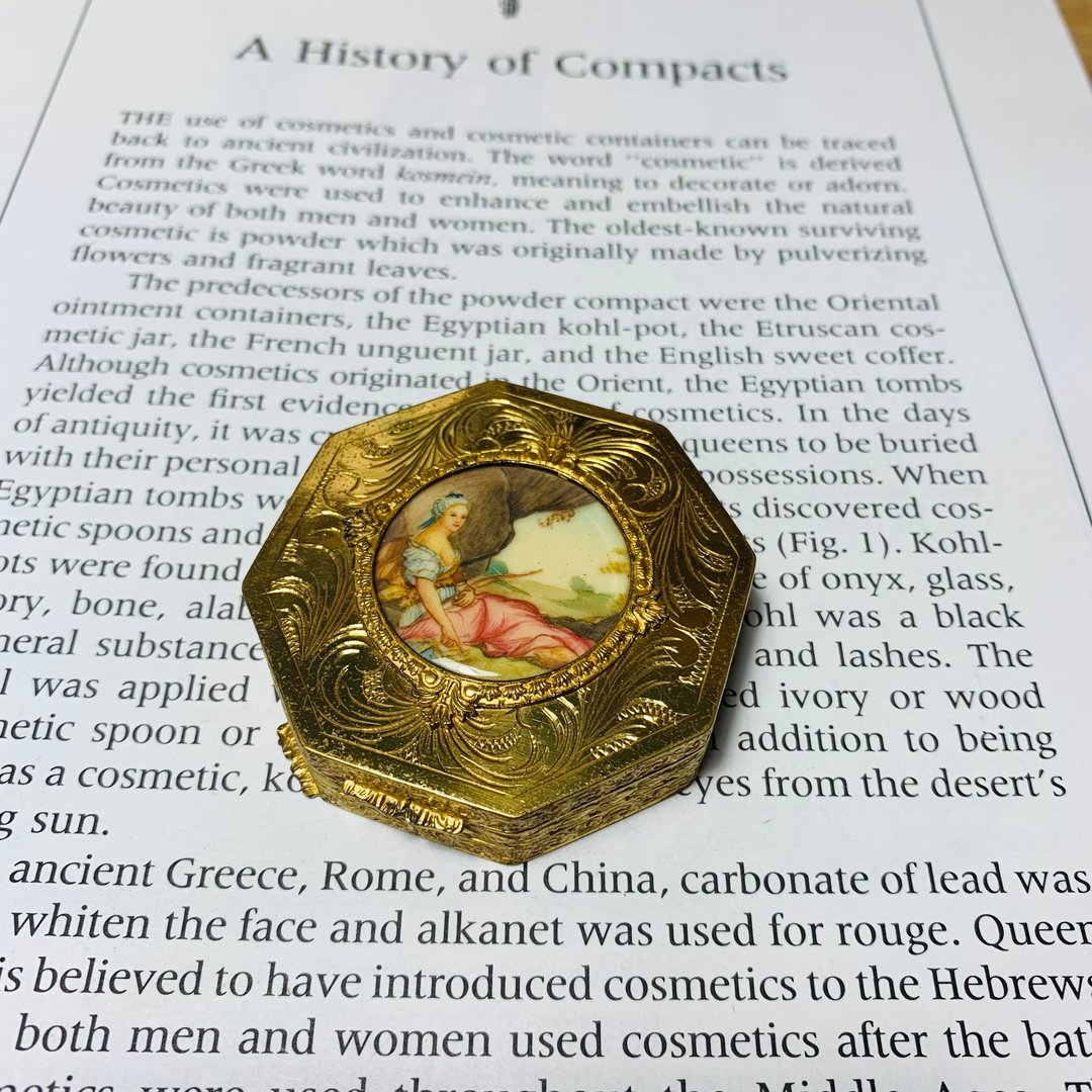 意大利古董 手绘19世纪仕女像铜镀金粉盒 - 其他 - 其他金属 
