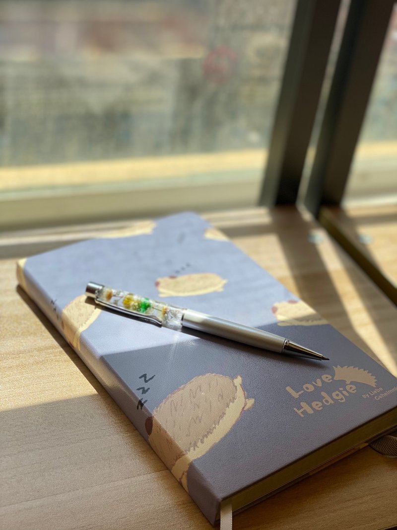 刺猬伴读笔记本 3款入 NOTEBOOK 附内袋 方格笔记本 附袋手帐 - 笔记本/手帐 - 纸 
