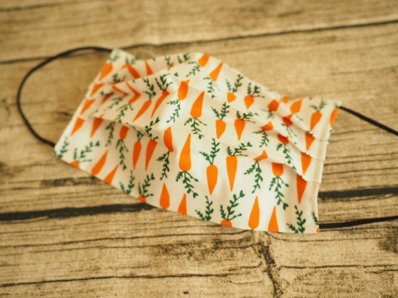 英国制作 环保可洗 可爱小萝卜棉布口罩 可放入滤芯或即弃口罩 - 口罩 - 棉．麻 橘色