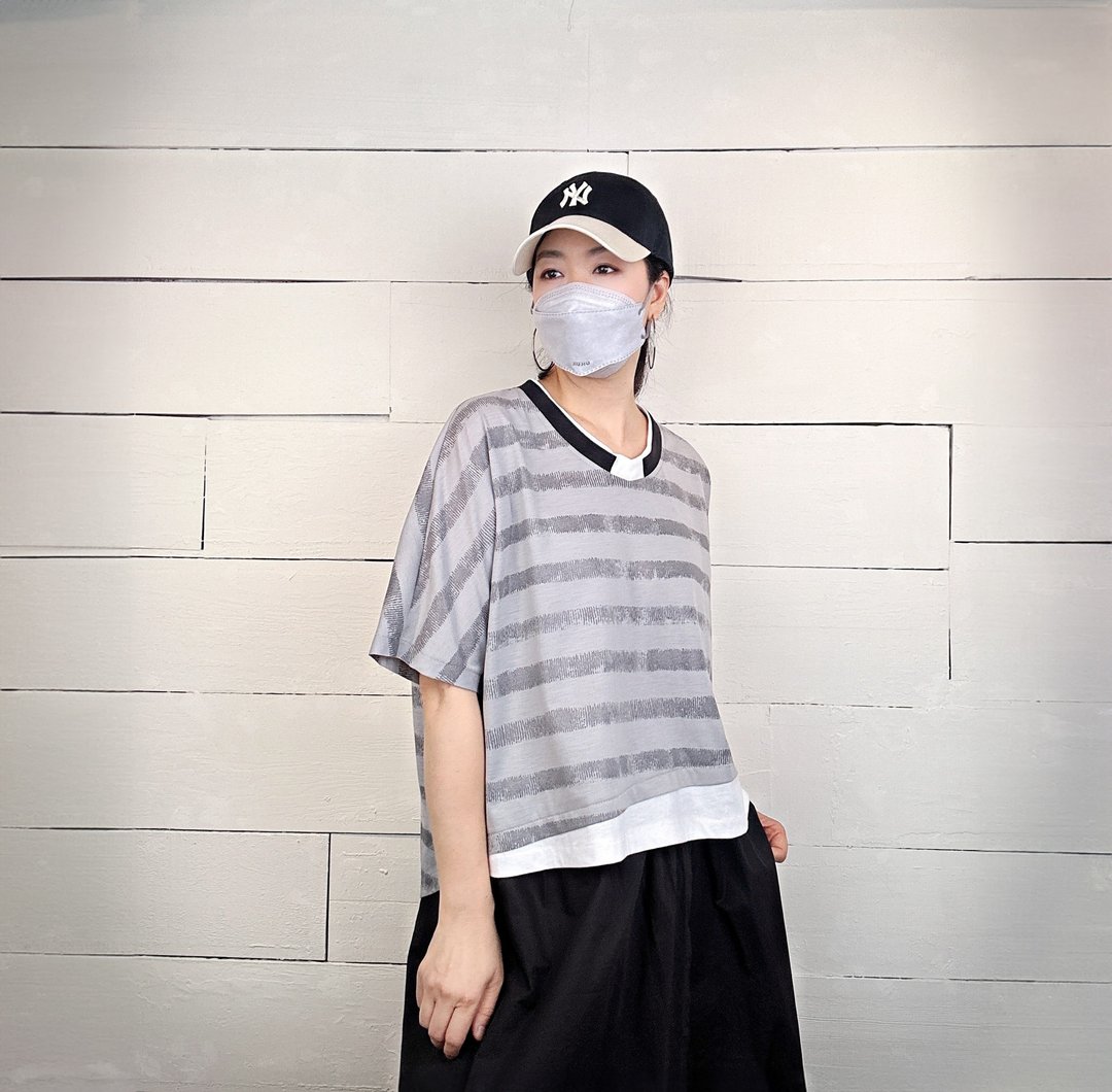 灰 - 前短后长假两件横条T #U1096-M - 女装 T 恤 - 棉．麻 灰色