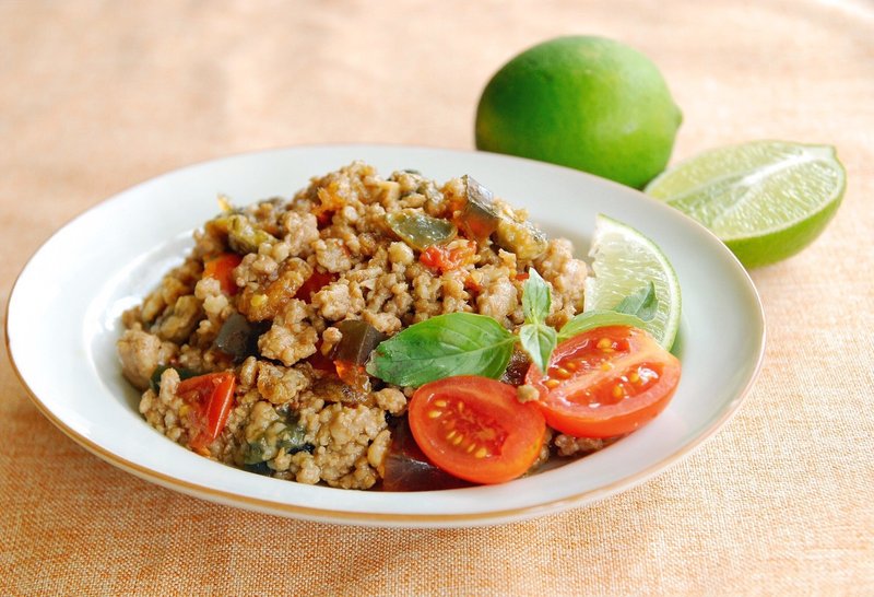 【泰式皮蛋打猪】夏日开胃料理!!! 份量多~~~ - 料理包 - 新鲜食材 白色