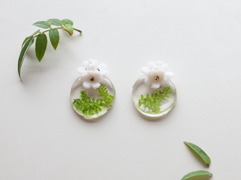 Waterfront flower earrings / earrings (green) - 耳环/耳夹 - 粘土 绿色