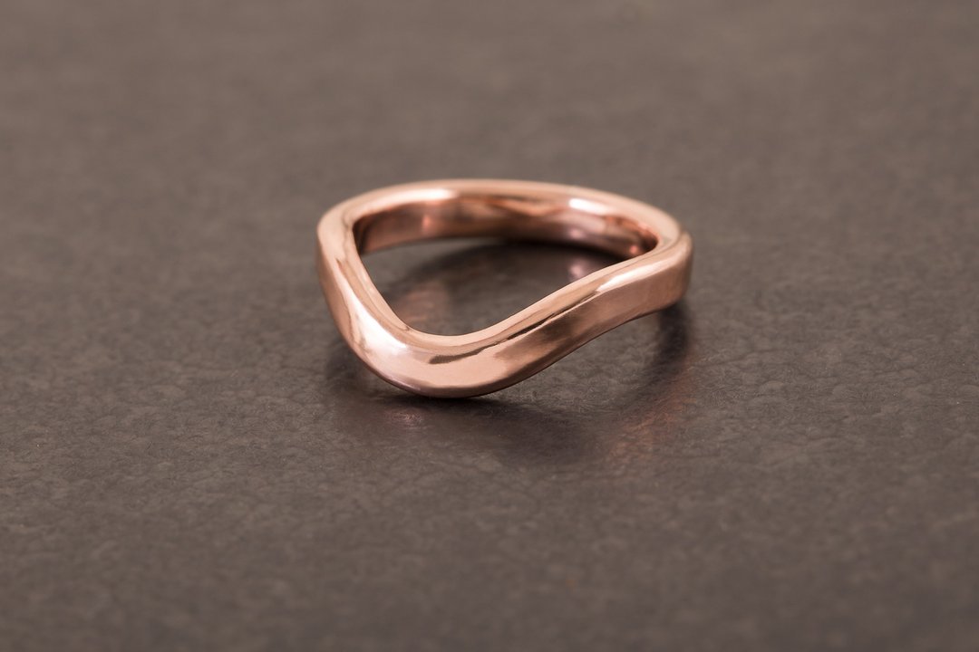 微风 铜质戒指 Breeze Twisting Ring - 戒指 - 铜/黄铜 金色