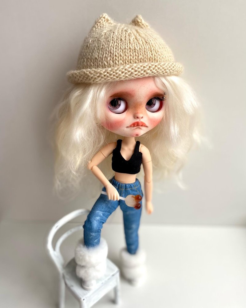 Custom Blythe Doll Ooak Blythe with natural hair - 玩偶/公仔 - 塑料 白色