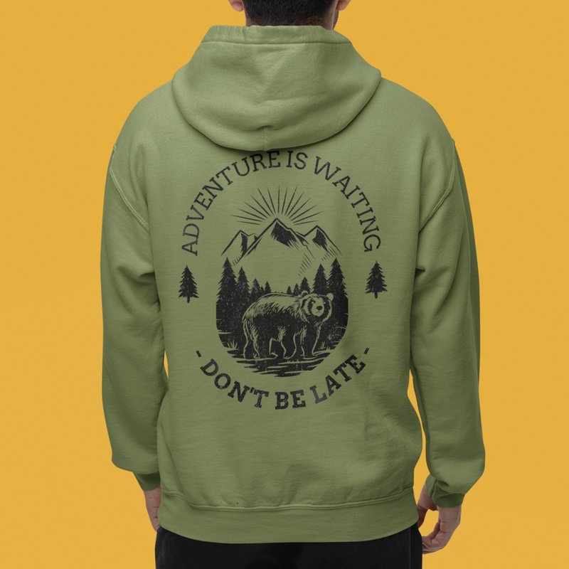 ADVENTURE WAITING双面印刷 中性帽T 刷毛 军绿 交换礼物露营户外 - 中性连帽卫衣/T 恤 - 棉 绿色