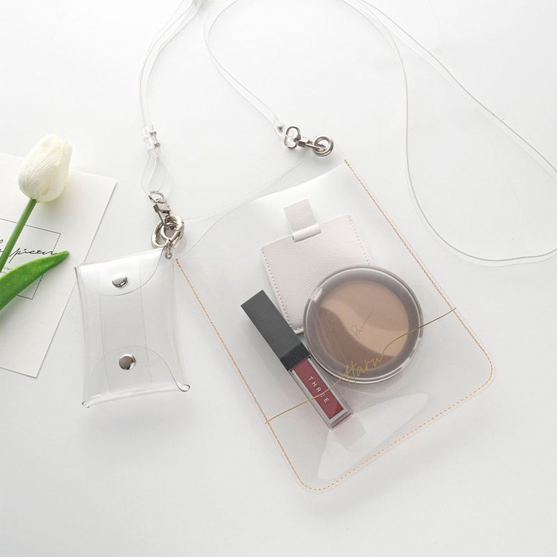 手机斜背包 小包组合 【 透明 烫金刻印 】 品牌福袋 手机肩背包 透明 PVC 文字刻印 HP14U - 侧背包/斜挎包 - 塑料 透明