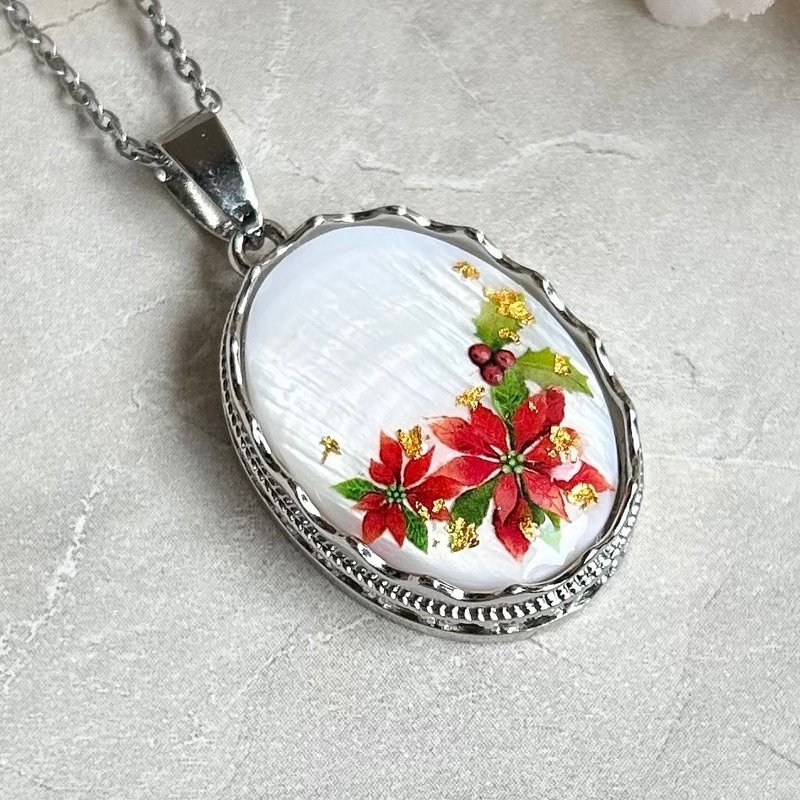 天然石淡水贝与圣诞红的项链 鲜嫩圣诞2024 - 项链 - 宝石 白色