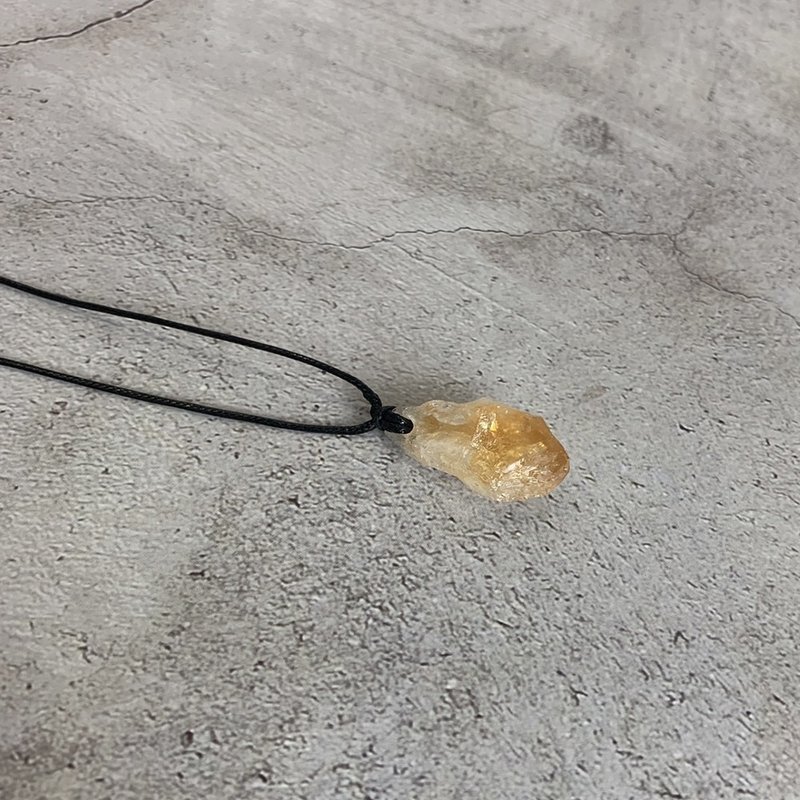 |原石吊坠系列| 深黄黄水晶 (项链x锁骨链x皮绳x手工制作) - 锁骨链 - 宝石 黄色