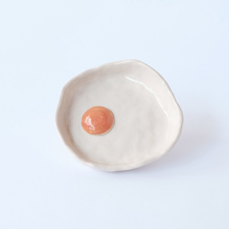 Always stand on the side of the egg / 小碟子 - 浅碟/小碟子 - 陶 白色