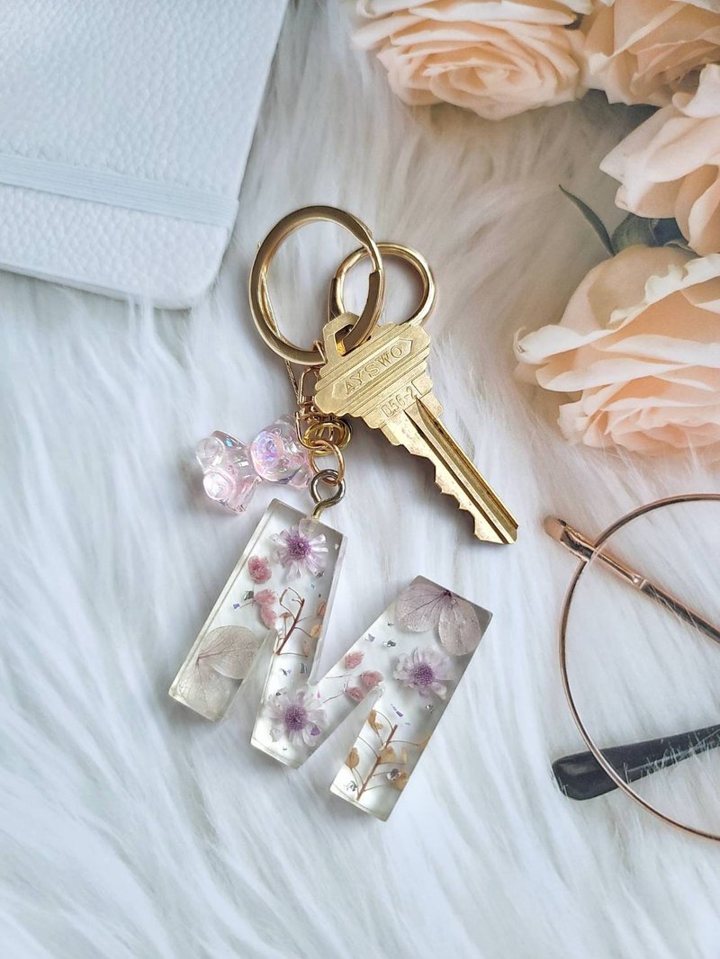 永生花字母小熊钥匙圈 - 钥匙链/钥匙包 - 树脂 紫色