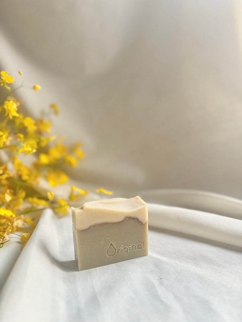 | 酪梨。仙草 | 低敏无香皂 - 沐浴用品 - 植物．花 绿色