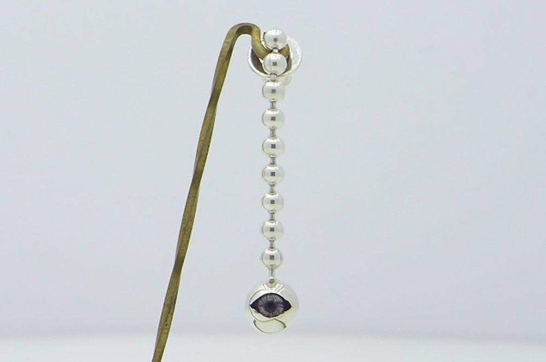 stare ball chain Pierce_1 (s_m-O.37) 銀 玻 眼 睛 目 穿孔耳环 sterling silver glass eye - 耳环/耳夹 - 纯银 银色