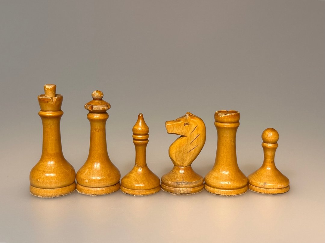 罕见的小型苏联象棋套装，苏联 20 世纪 70 年代 - 桌游/玩具 - 木头 