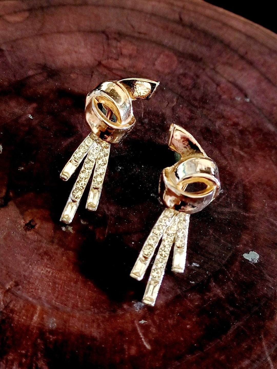 vintage jewelry 立体绳结风格吊坠莱茵 夹式耳环 - 耳环/耳夹 - 其他金属 