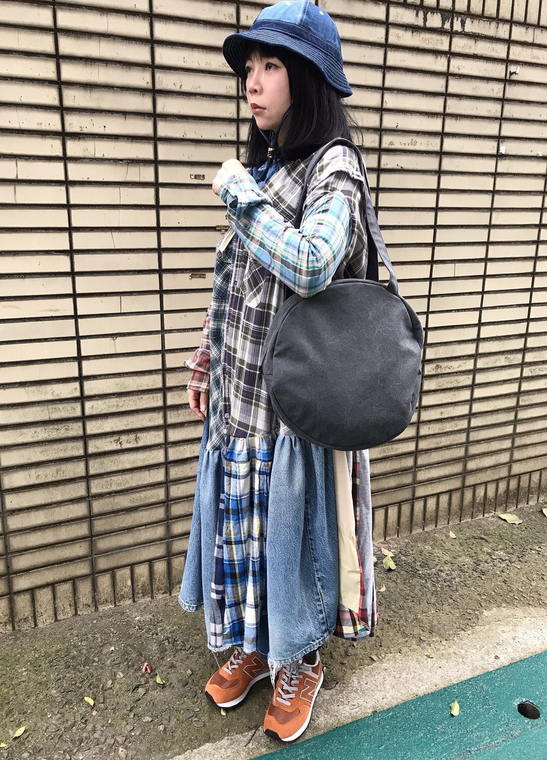 圆滚滚包/水洗黑 - 侧背包/斜挎包 - 棉 黑色
