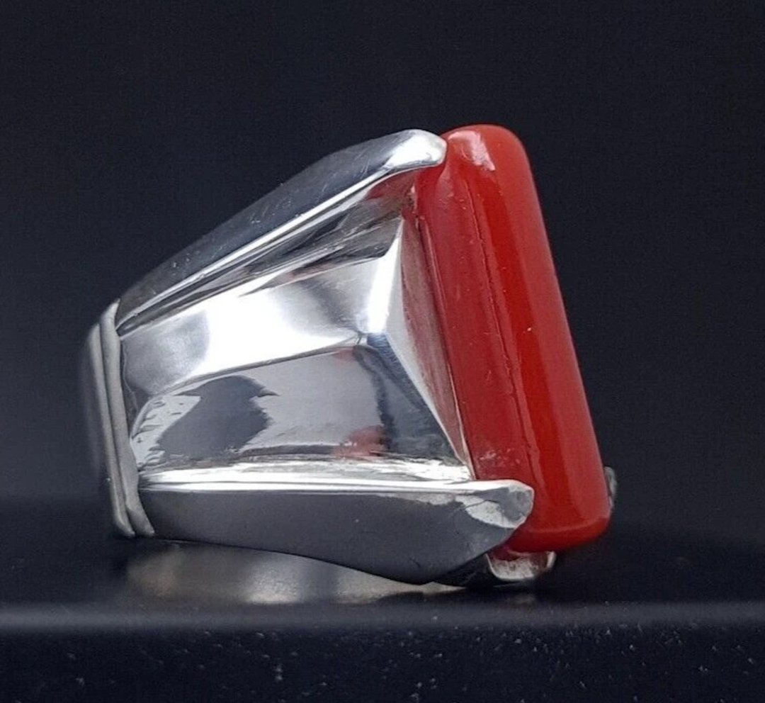 Big Real Dark deep Beautiful Coral Ring Coral Rings For Men Coral stone gift men - 戒指 - 宝石 红色