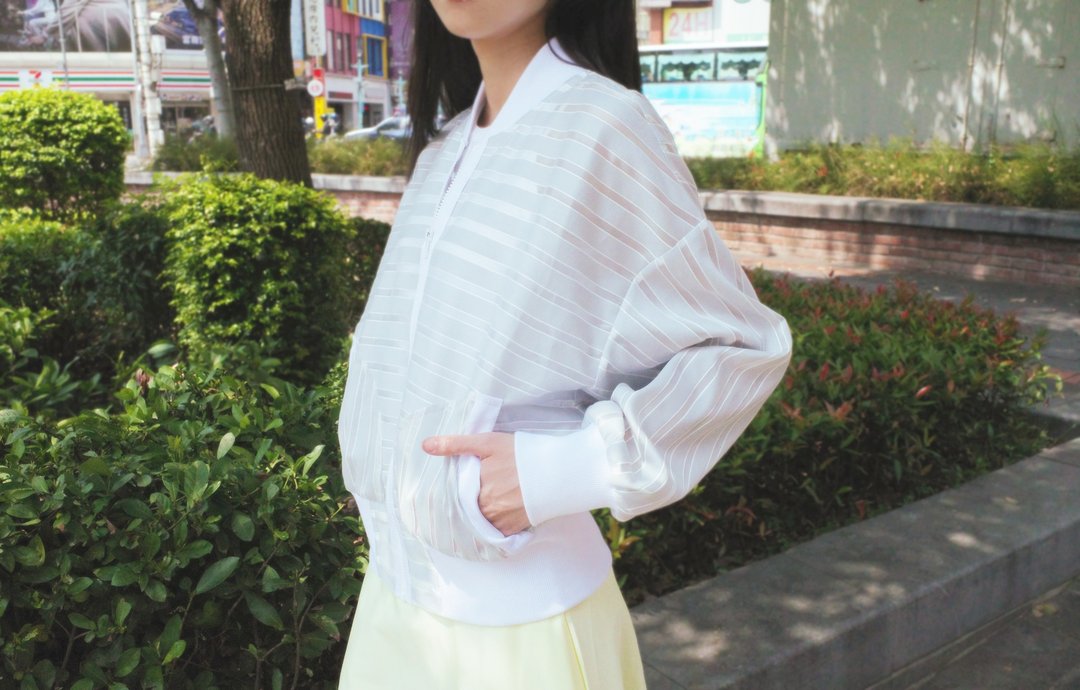 UUIN  _ 灰条纹小外套 - 女装休闲/机能外套 - 棉 灰色