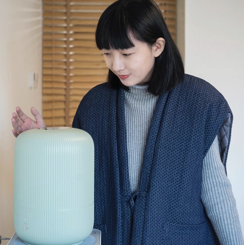 复古文艺 肌理牛仔 日式和风半缠式棉背心 - 女装背心 - 棉．麻 蓝色