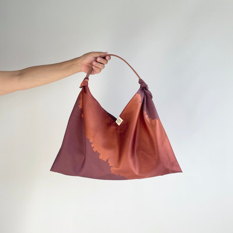 【独一无二】单层东袋 - 绢道行解构 紫樱 - 手提包/手提袋 - 丝．绢 紫色