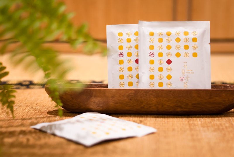 【花见小路研究室】凉月棉 / 草本日用卫生棉24.5厘米 / 凉爽清新不闷热/ 消除异味 / 镇定舒缓疼痛 / 方便包便携式 / 旅行/礼物 - 其他 - 其他材质 