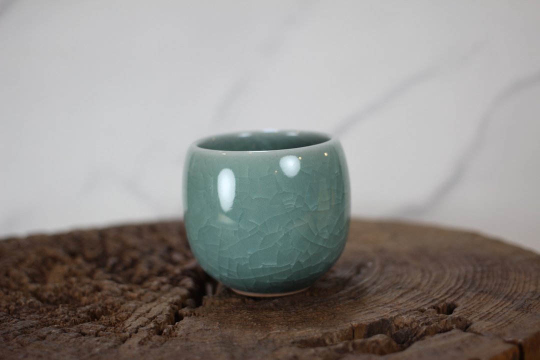 【沐春生活】120ml 哥窑 手拉坯茶杯 酒杯 莺歌叶敏祥手作精品 - 茶具/茶杯 - 瓷 