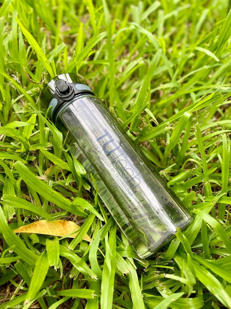 TUT运动水瓶 - 水瓶/水壶 - 塑料 黑色