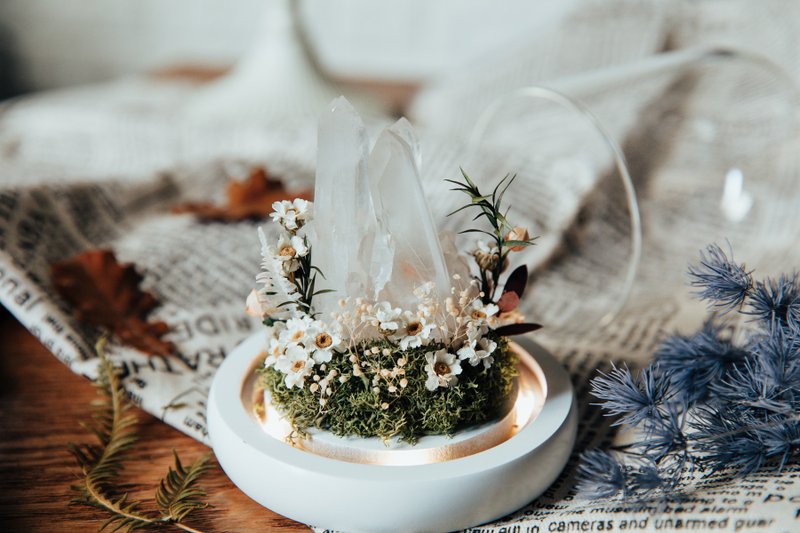 天然白水晶/白水晶簇/永生花夜灯玻璃盅/不凋花盅/干燥花/小夜灯 - 摆饰 - 水晶 白色