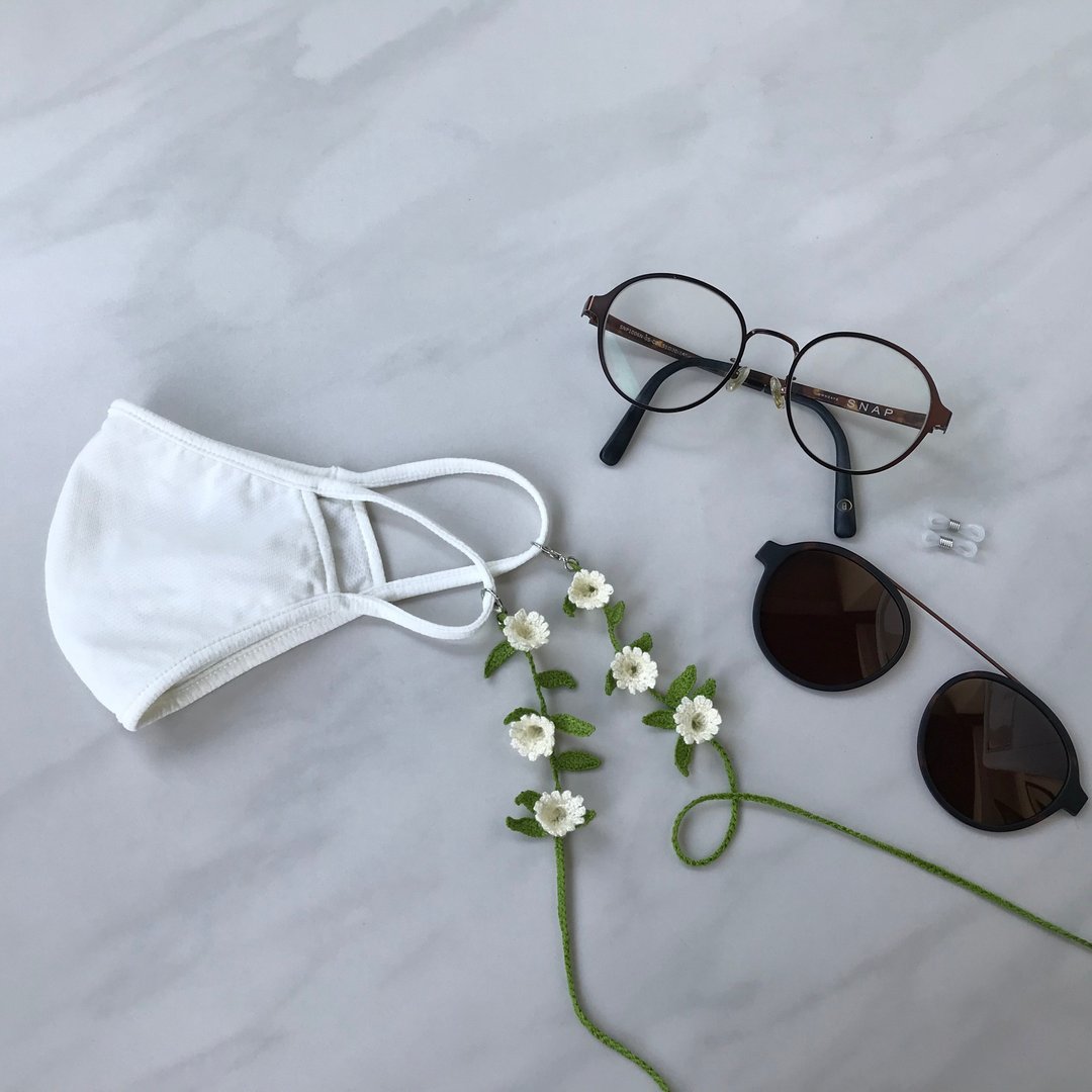 口罩鍊、眼鏡鍊兩用 Mask Strap Chain Lily of the valley white - 口罩 - 贵金属 白色