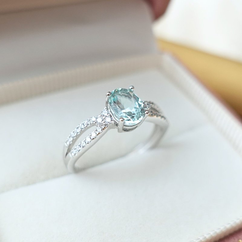 大海神秘力量 海水蓝宝 纯银戒 晶体透彻 光泽闪耀 质感 纯银戒 - 戒指 - 纯银 蓝色